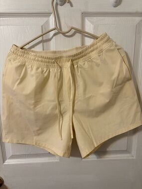 Lululemon Light Yellow men’s Drawstring Shorts